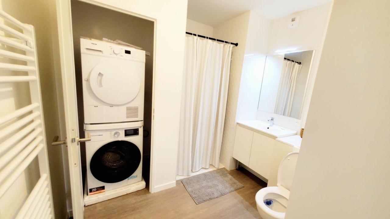 Apartment T2 Cosy, Tres Calme, Terrasse, Petit Jardin Et Parking